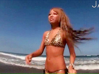 Fuck me in my sexy bikini while we swim with your hot man in Tokyo